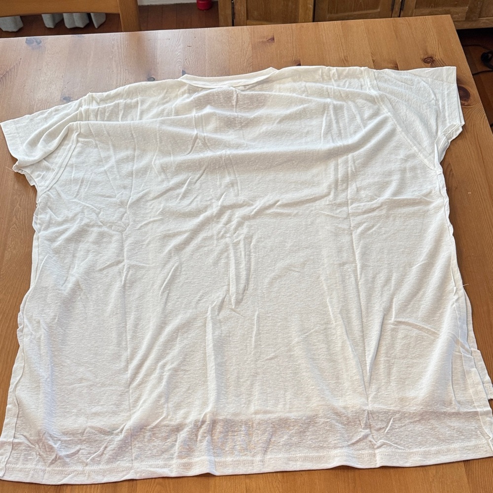 NWT! Easel Los Angeles Off White Short Sleeve Tshirt - Picture 8 of 9